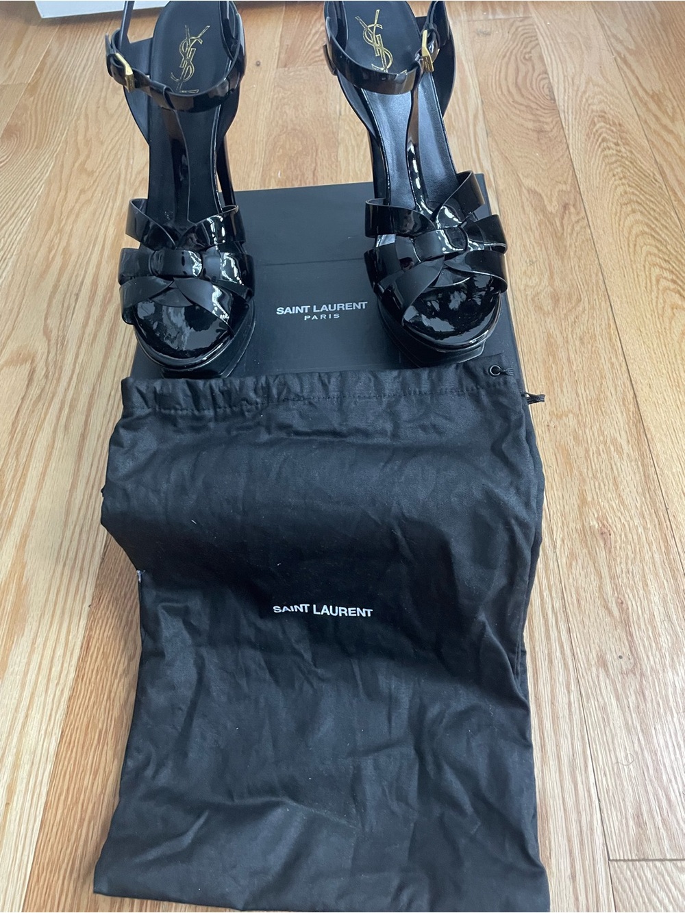 Shoulder Bags - Not Applicable